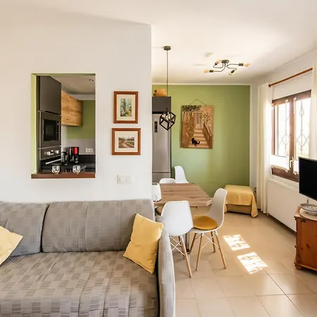 Prázdninový dům Sant Pere Playa, Cosy Family House